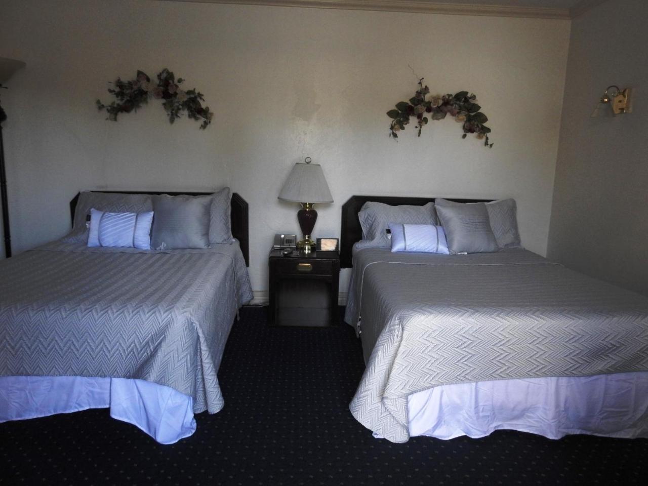 Stanford Motor Inn Пало-Альто Экстерьер фото